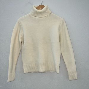 Bogner Women’s Size Small Turtle Neck Sweater